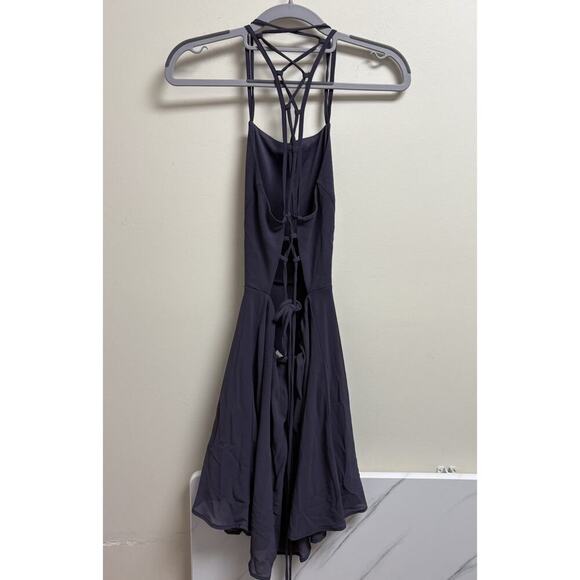 Lulus Strappy Back Fit and flare Mini Dress Size S Purple Style 43331 - Picture 2 of 3